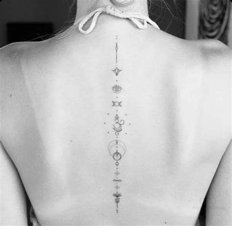 Top 10 des plus beaux tatouages pour la colonne。